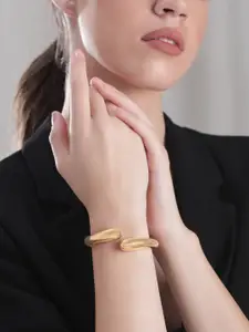 Rubans Voguish Gilded Sophistication Bracelet