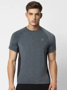 Van Heusen Round Neck Raglan Sleeves Slim Fit T-shirt
