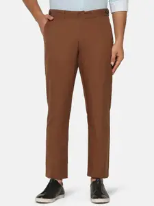 Blackberrys Men B-95 Slim Fit Easy Wash Pure Cotton Chinos Trousers