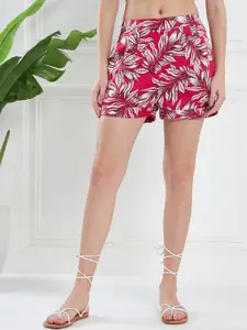 KASSUALLY Women Red Floral Printed High-Rise Shorts