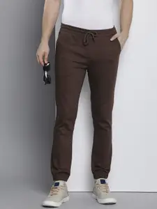 The Indian Garage Co Men Slim Fit Joggers