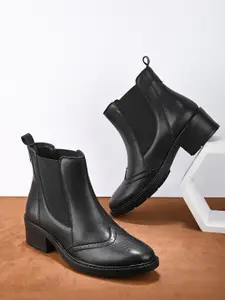 The Roadster Lifestyle Co. Women Black Textured Mid Top Block Heel Chelsea Boots