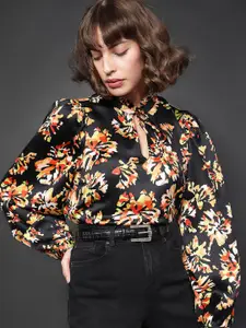 Vero Moda Floral Printed Tie Up neck Shirt Style Top