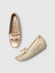 Marc Loire Women Textured Bow Detail Lightweight Loafers