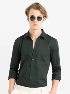 Snitch Olive Green Classic Slim Fit Casual Shirt