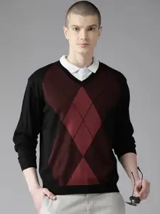 Park Avenue V-Neck Argyle Self Design Pullover