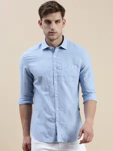 SHOWOFF Standard Slim Fit Spread Collar Cotton Casual Shirt