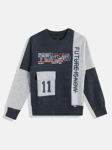 Little Marco Boys Colourblocked & Typography Printed Sweatshirt