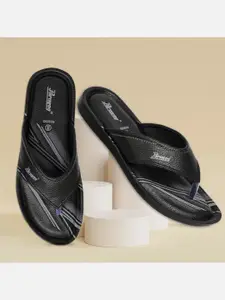 Paragon Men Textured Lightweight Comfort Flip Flops