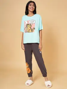 Dreamz by Pantaloons Garfield Printed Pure Cotton Night suit