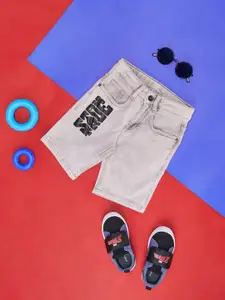Pantaloons Junior Boys Typography Printed Mid Rise Cotton Shorts