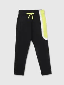 United Colors of Benetton Boys Ankle Length Joggers