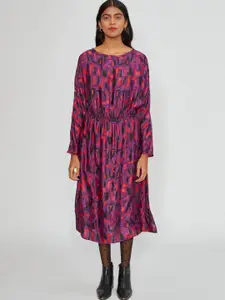 Bhaane Abstract Printed Gathered Fit & Flare Midi Dress
