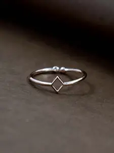 SALTY Diamond Shaped Finger Ring