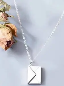SALTY Stainless Steel Chain With Quirky Pendant