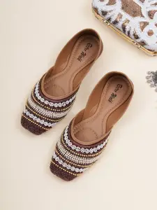 Retro Walk Square Toe Ethnic Embellished Mojaris