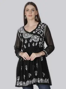 Seva Chikan Ethnic Motifs Embroidered Chikankari Angrakha Kurti