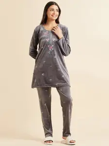 Sweet Dreams Floral Embroiderd Round Neck Night Suit