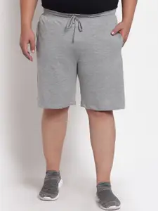 plusS Men Mid-Rise Cotton Shorts