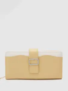 Globus Women Colourblocked Zip Around Wallet