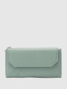 Globus Women Textured Envelope Wallet