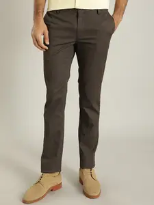 Indian Terrain Men Brooklyn Slim Fit Mid-Rise Plain Regular Trousers