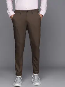 Louis Philippe Ath.Work Men Comfort Tapered Fit Mid-Rise Chinos Trousers