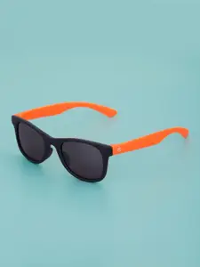Carlton London Boys Grey Lens & Black Rectangle Sunglasses with UV Protected Lens CLSB239