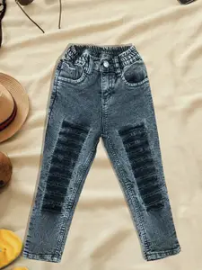 A-Okay Girls Slim Fit High Rise Mildly Distress Cropped Jeans