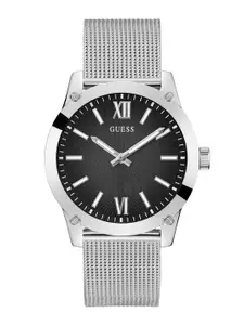 GUESS Men Textured Dial & Stainless Steel Bracelet Style Straps Analogue Watch GW0629G1