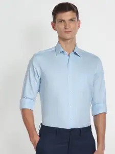 Arrow Slim Fit Geometric Printed Pure Cotton Formal Shirt
