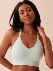 La Vie en Rose Medium Coverage Lightly Padded Workout Bra with All Day Comfort