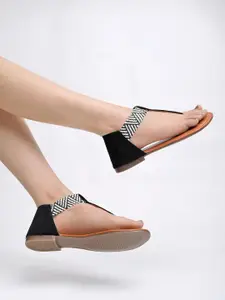 Shoetopia Girls Printed T-Strap Flats