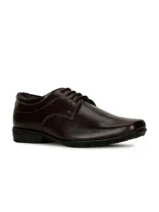 Bata Men Textured Formal Derbys