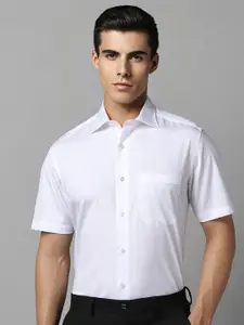 Louis Philippe Spread Collar Pure Cotton Formal Shirt