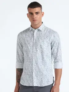 Flying Machine Slim Fit Floral Printed Spread Collar Cotton Casual Shirt