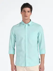 Flying Machine Slim Fit Spread Collar Casual Shirt