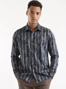 WROGN Slim Fit Abstract Printed Linen Casual Shirt