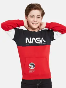 Octave Boys Colourblocked Round Neck Fleece Pullover Sweatshirt