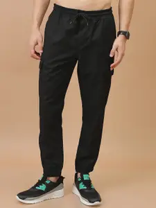 HIGHLANDER Men Regular Fit Plain Cargo Jogger Trousers