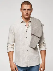 MANGO MAN Slim Fit Opaque Geometric Printed Pure Cotton Casual Shirt