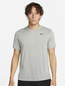 Nike Men Brand Logo Detail Dri-FIT T-shirt