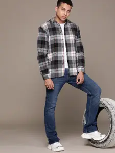 Roadster Men Bootcut Stretchable Jeans