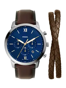 Fossil Men Leather Straps Analogue Watch FS6018SET