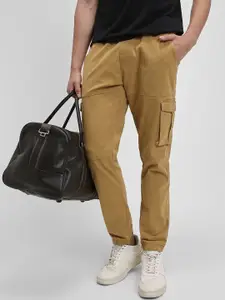 Dennis Lingo Men Slim Fit Mid-Rise Joggers