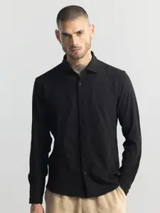 Snitch Black Classic Slim Fit Opaque Self Striped Casual Shirt
