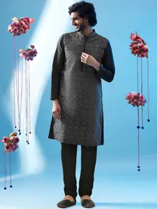 KISAH Geometric Embroidered Regular Thread Work Kurta with Churidar