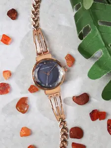 French Connection Women Stainless Steel Bracelet Style Straps Analogue Watch FCN053A