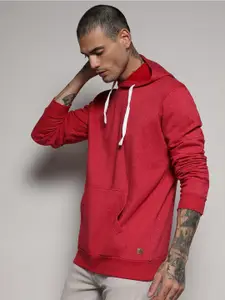 Campus Sutra Hooded Kangaroo Pocket Cotton Sweatshirt