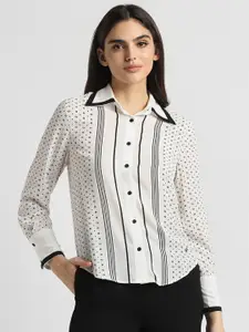 Allen Solly Woman Geometric Printed Spread Collar Formal Shirt